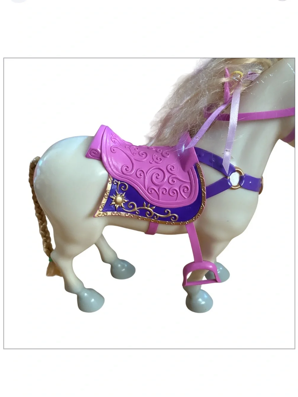 Disney Maximus Tangled Princess Rapunzel White Horse 12” Toy Figurine Horse